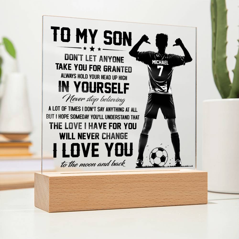 To my son- soccer| para hijo soccer| personalizado para hijo| regalo futbol hijo| Lampara de amor