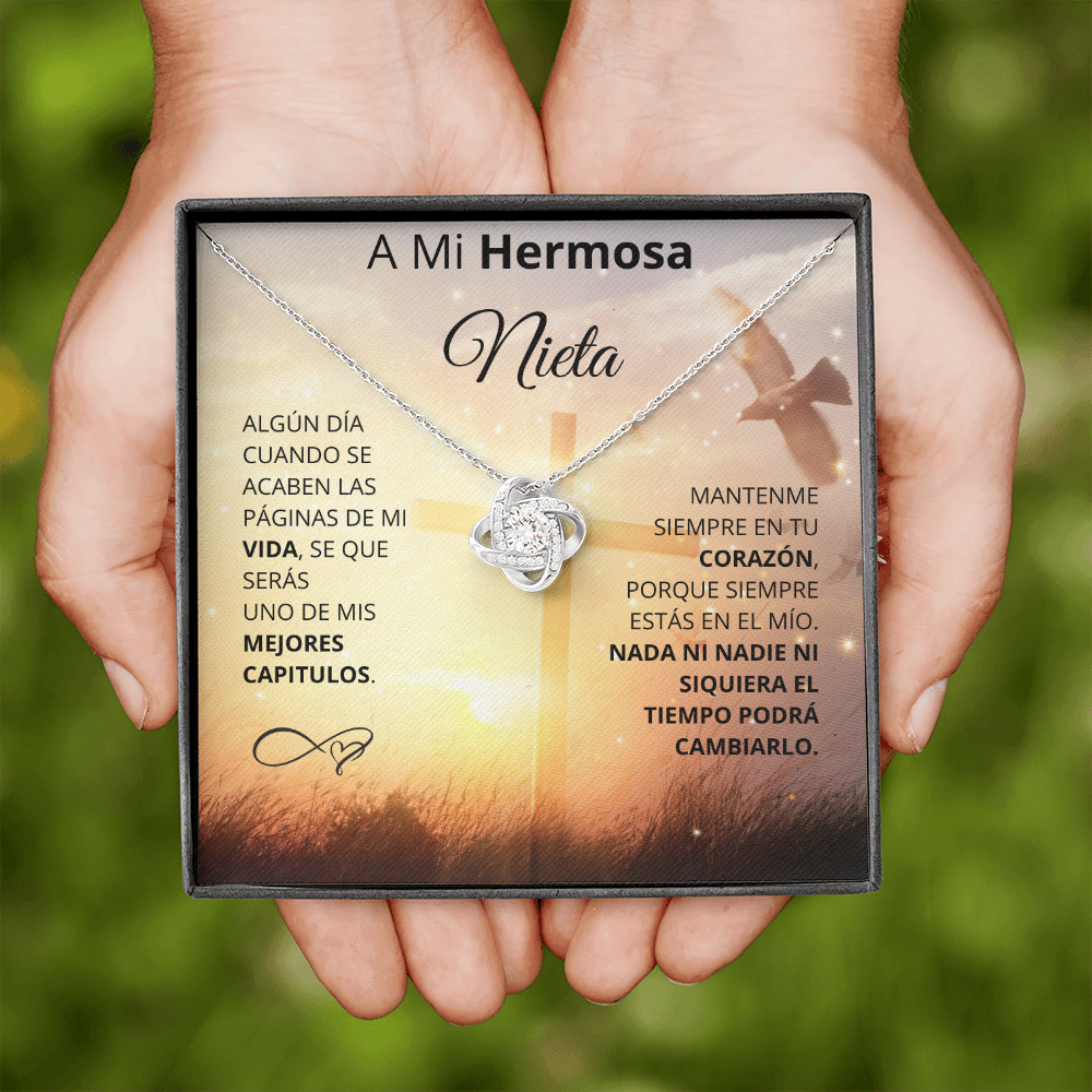 REGALO PARA MI HERMOSA NIETA| cruz cristiana sobre el césped al amanecer con una iluminación brillante milagrosa